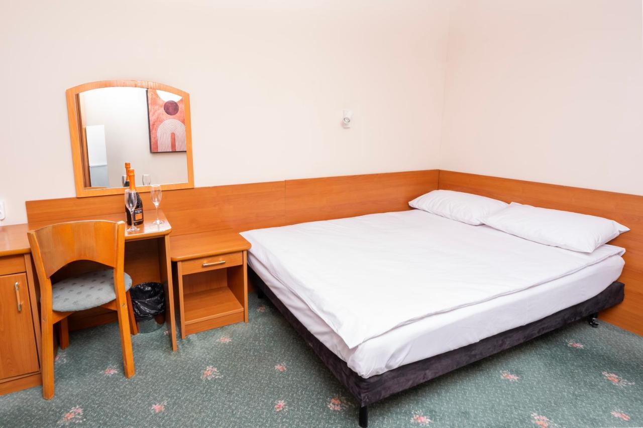Hotel Victory Home Warszawa Zewnętrze zdjęcie