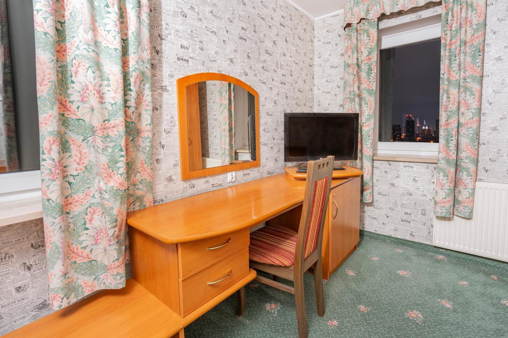 Hotel Victory Home Warszawa Zewnętrze zdjęcie